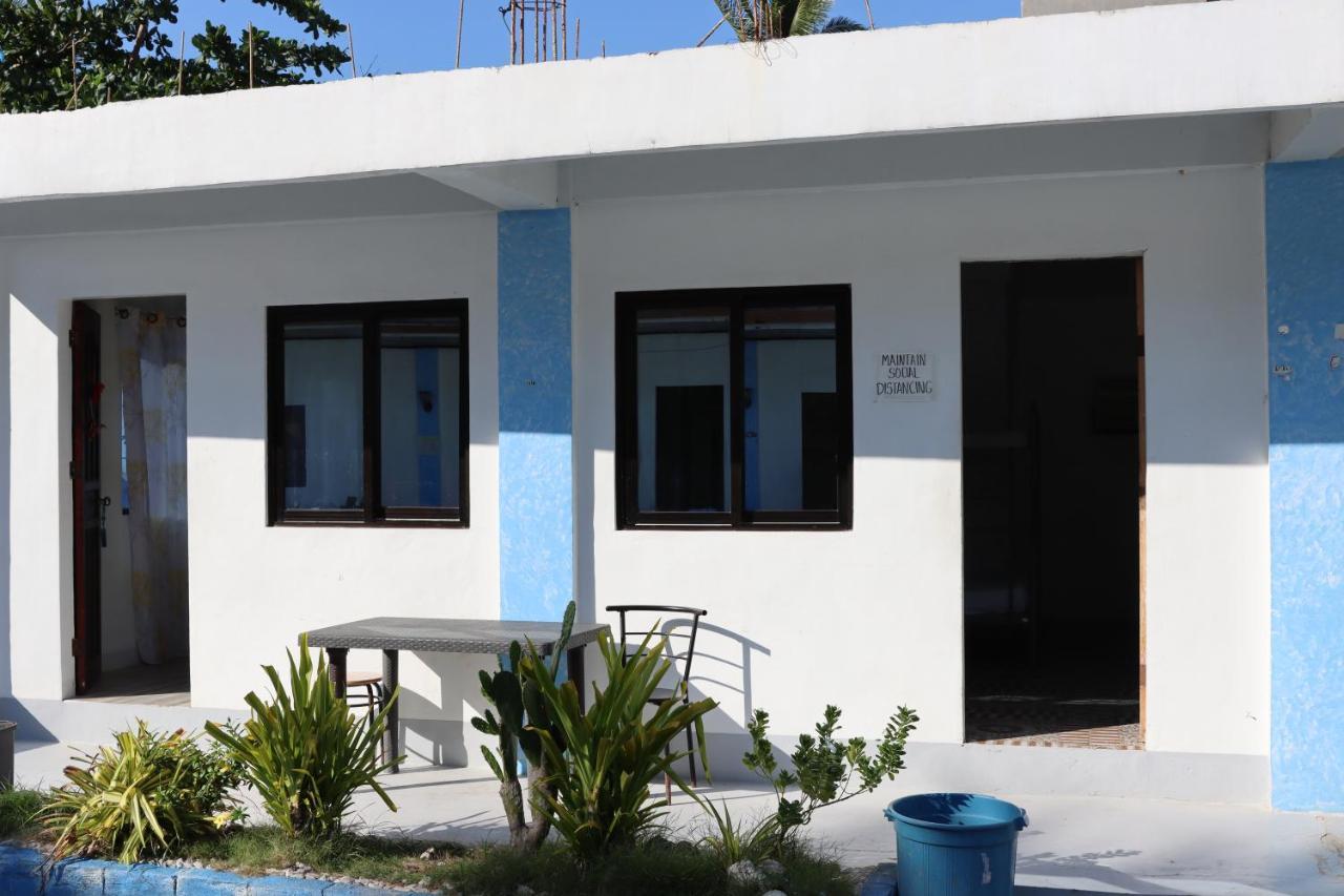 Belle'S Beach Resort Bolinao Exterior photo